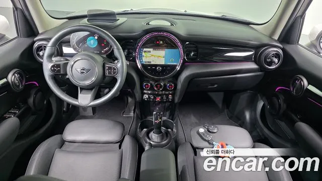 MINI Hatch 2024 thumb 6