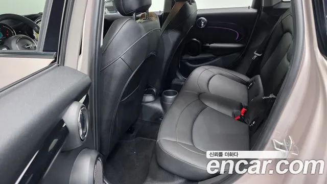 MINI Hatch 2024 thumb 11