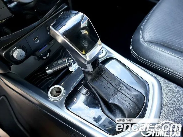 KG_Mobility_Ssangyong TIBOLI 2019 thumb 9