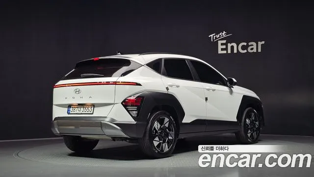 Hyundai Kona 2023 thumb 2
