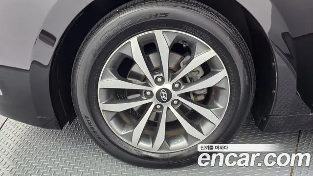 Hyundai Grandeur 2013 thumb 5
