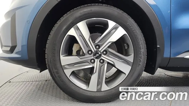 Kia Sorento 2023 thumb 5