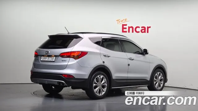 Hyundai Santa Fe 2013 thumb 2