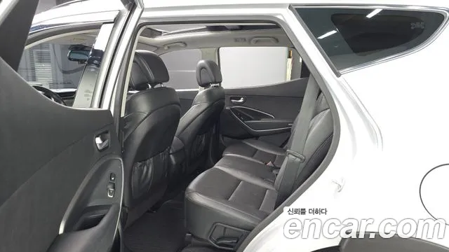 Hyundai Santa Fe 2013 thumb 11