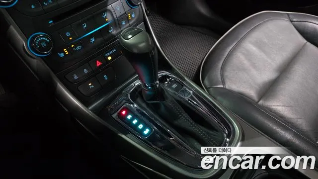 ChevroletGMDaewoo Malibu 2013 thumb 9