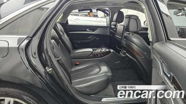 Audi A8 2013 thumb 11