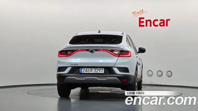 Renault-KoreaSamsung Arkana 2021 thumb 4