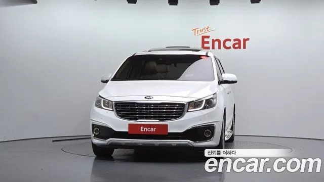 Kia Carnival 2016 thumb 3