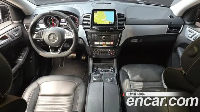 Mercedes-Benz GLE 2016 thumb 6