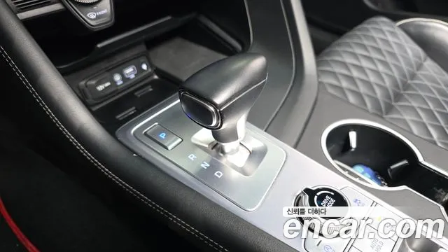 Genesis G70 2017 thumb 9