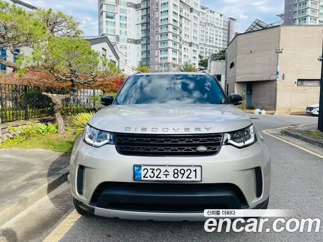 Land Rover Discovery 2017 thumb 2