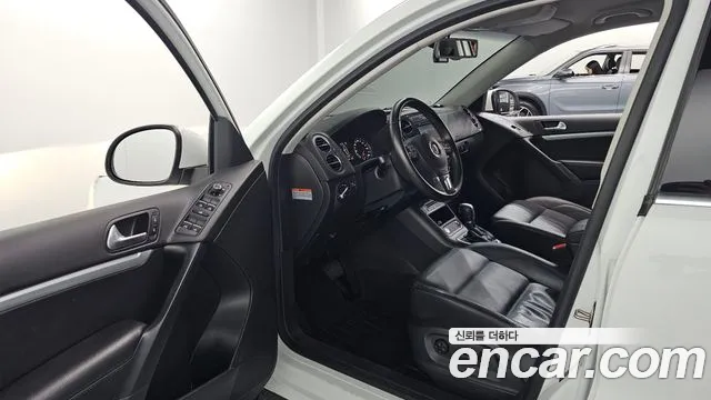 Volkswagen Tiguan 2015 thumb 10