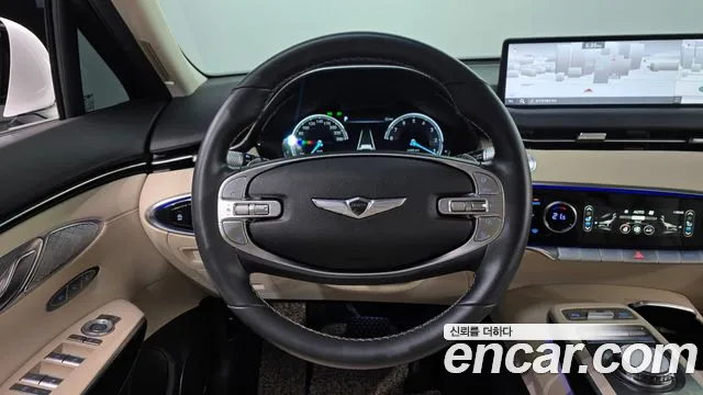 Genesis GV70 2022 thumb 12