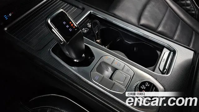 KG_Mobility_Ssangyong Rexton 2022 thumb 9