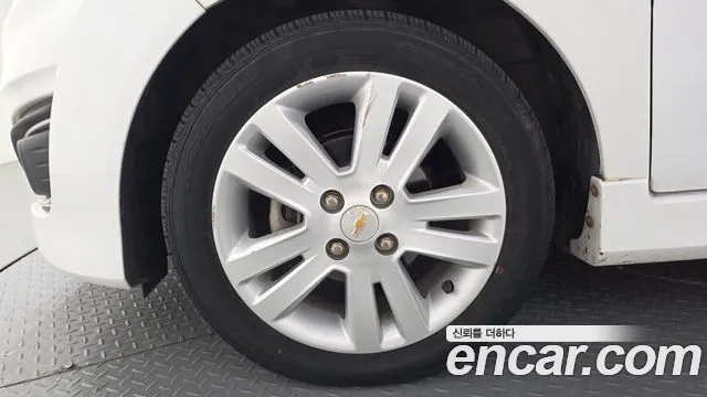 ChevroletGMDaewoo Spark 2014 thumb 5