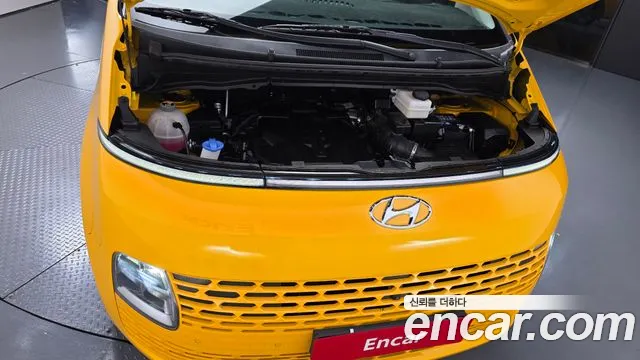 Hyundai Staria 2021 thumb 5
