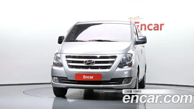 Hyundai Starex 2016 thumb 3