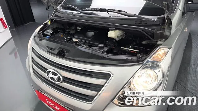 Hyundai Starex 2016 thumb 6