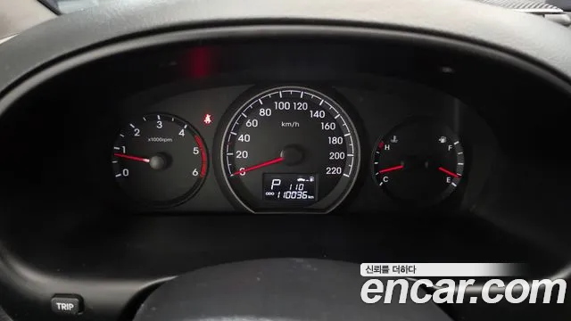 Hyundai Starex 2016 thumb 8