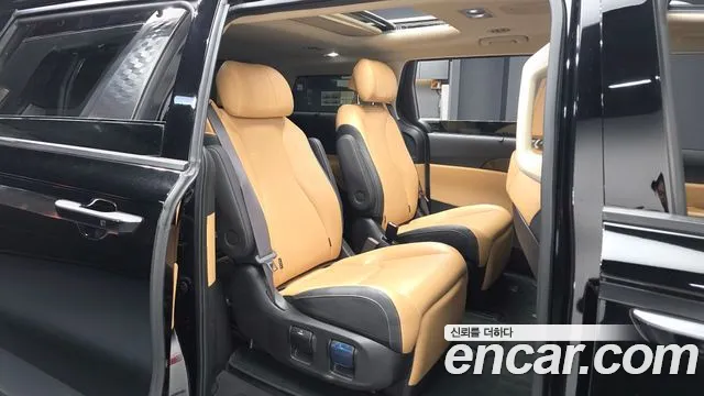 Kia Carnival 2022 thumb 12
