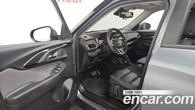 ChevroletGMDaewoo TrailBlazer 2020 thumb 9