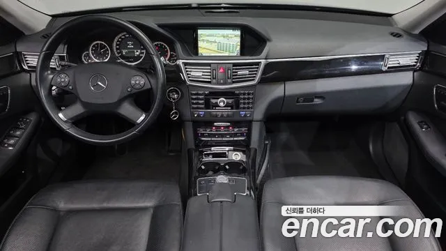 Mercedes-Benz E-Класс 2009 thumb 7