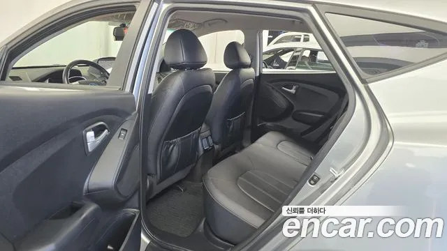 Hyundai Tucson 2015 thumb 9
