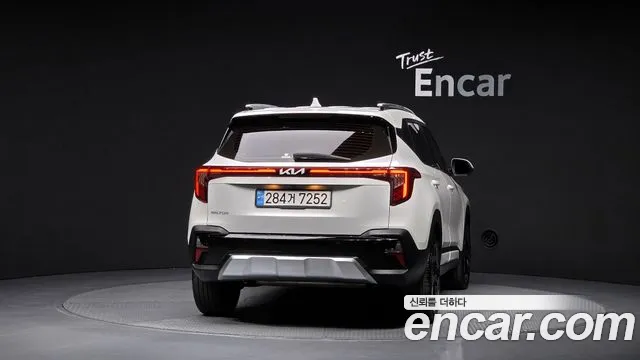Kia Seltos 2023 thumb 4