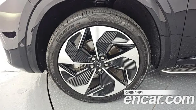 Renault-KoreaSamsung Koleos 2024 thumb 5