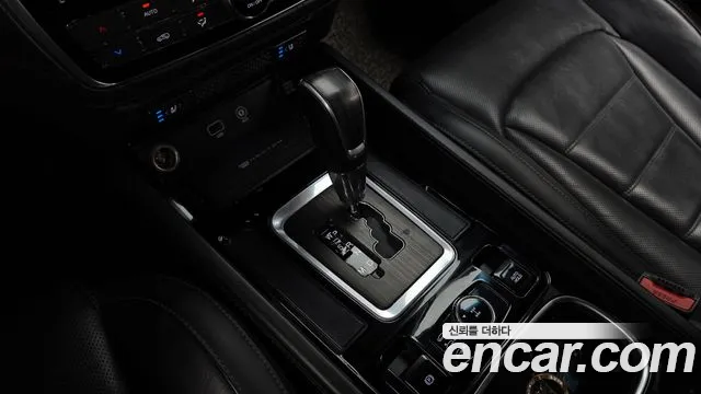 KG_Mobility_Ssangyong Rexton 2018 thumb 9