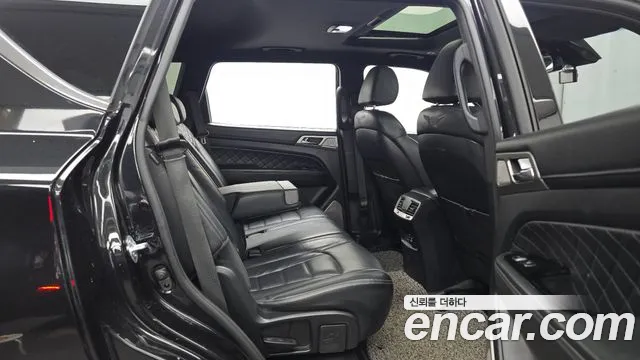KG_Mobility_Ssangyong Rexton 2018 thumb 11