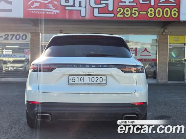 Porsche Cayenne 2019 thumb 5