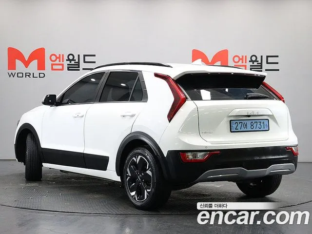 Kia Niro 2022 thumb 4