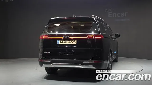Kia Carnival 2022 thumb 4