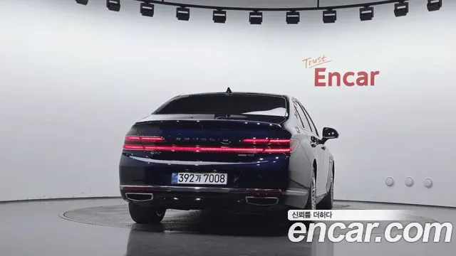 Genesis G90 2019 thumb 4