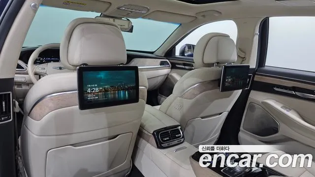 Genesis G90 2019 thumb 11