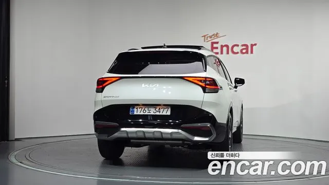Kia Sportage 2022 thumb 4