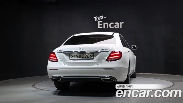 Mercedes-Benz E-Класс 2019 thumb 4