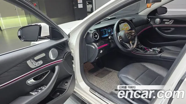 Mercedes-Benz E-Класс 2019 thumb 10