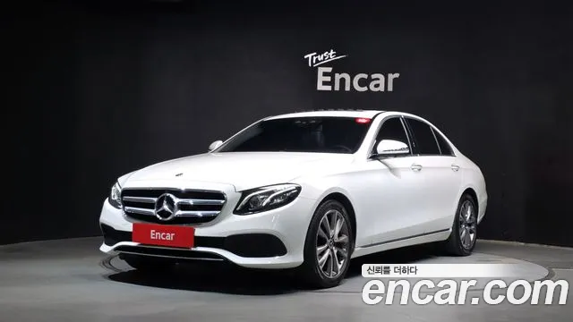 Mercedes-Benz E-Класс 2019 thumb 11