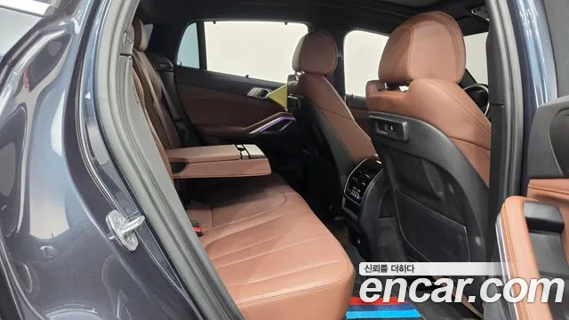 BMW X6 2022 thumb 11