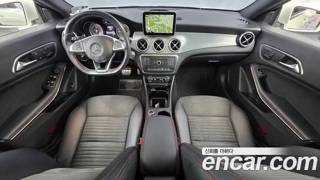 Mercedes-Benz CLA 2015 thumb 7
