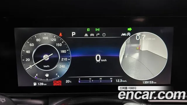 Kia Carnival 2022 thumb 7