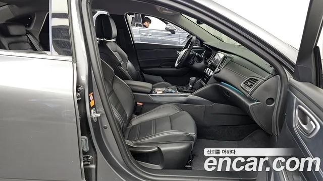 Renault-KoreaSamsung Megane 2021 thumb 11