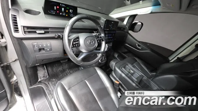 Hyundai Staria 2021 thumb 7