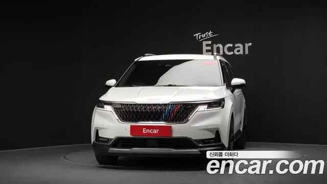 Kia Carnival 2022 thumb 2