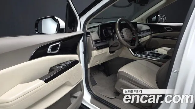 Kia Carnival 2022 thumb 9