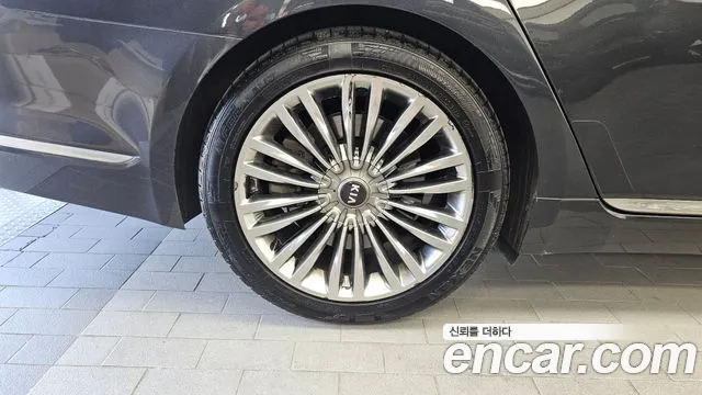 Kia K9 2018 thumb 5