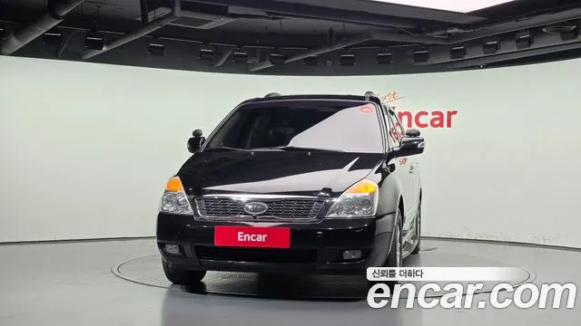 Kia Carnival 2012 thumb 3