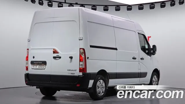 Renault-KoreaSamsung Master 2019 thumb 2